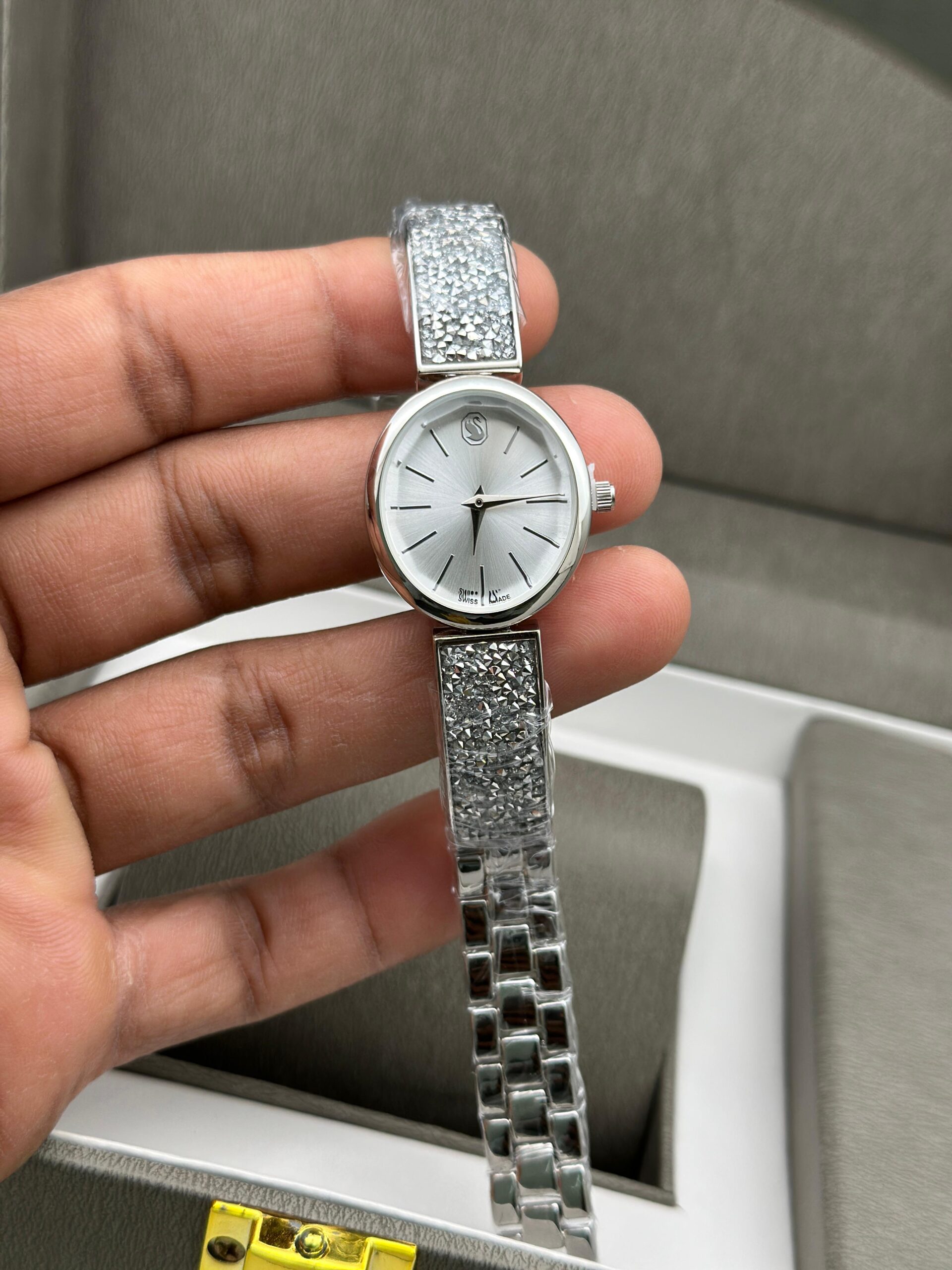 Swarovski Oval (W-SI)