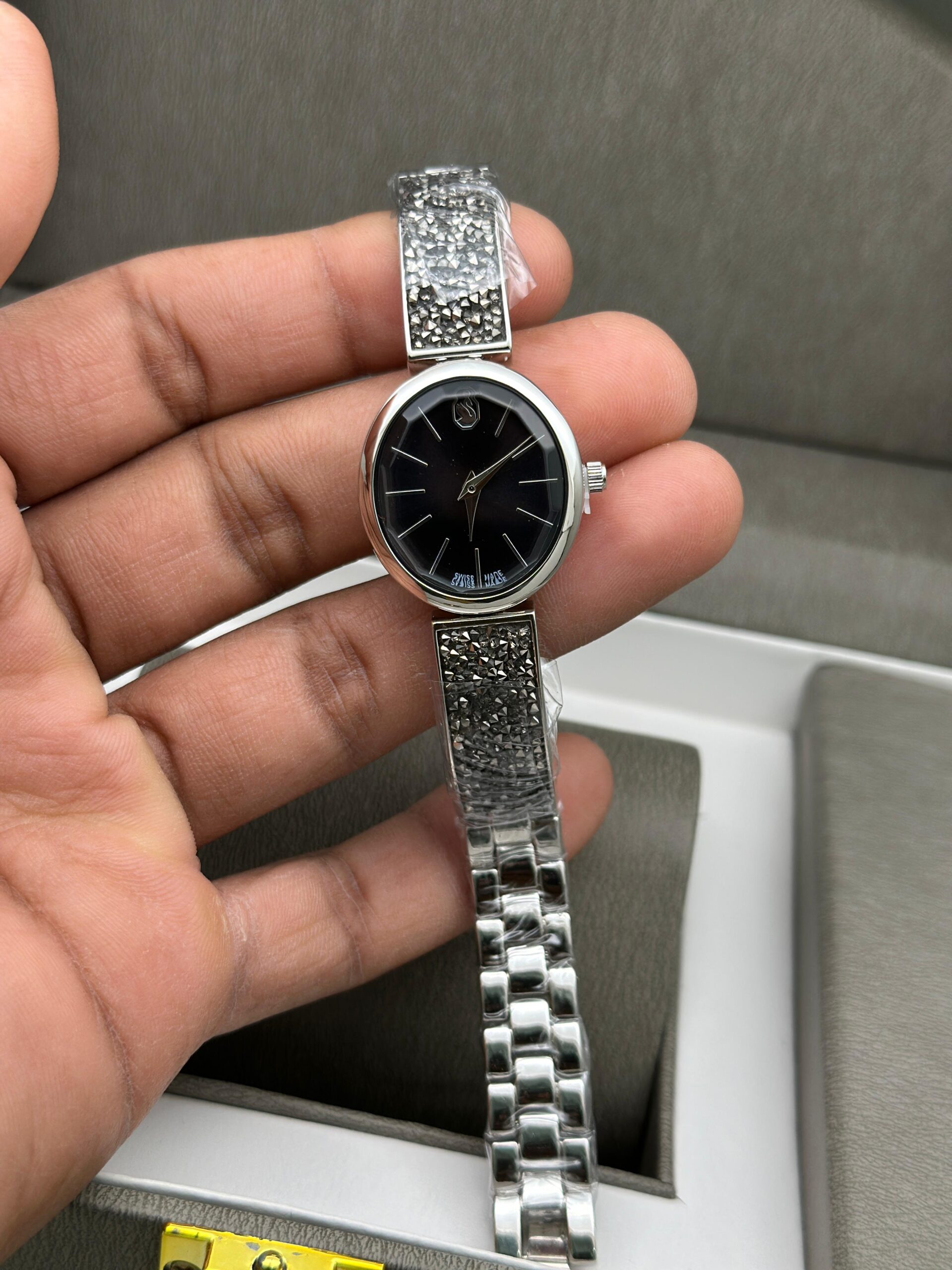 Swarovski Oval (B-SI)