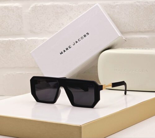 Marc Jacobs Uv (B)