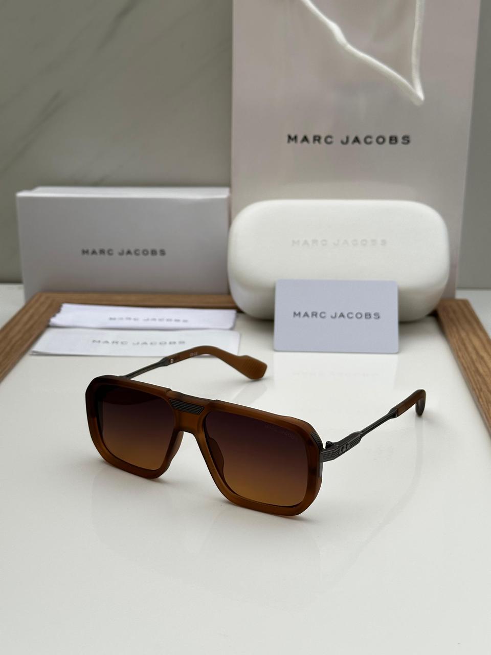 Marc Jacobs Retro Hexagon MJ6040 (BRO)