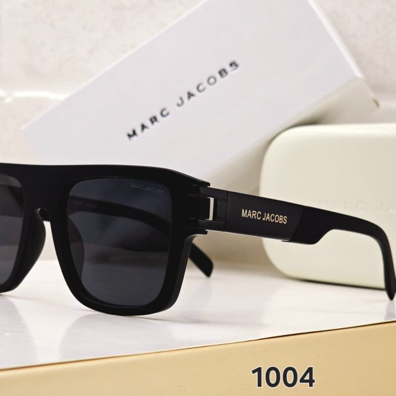 Marc Jacobs 1004 (B) - Image 2