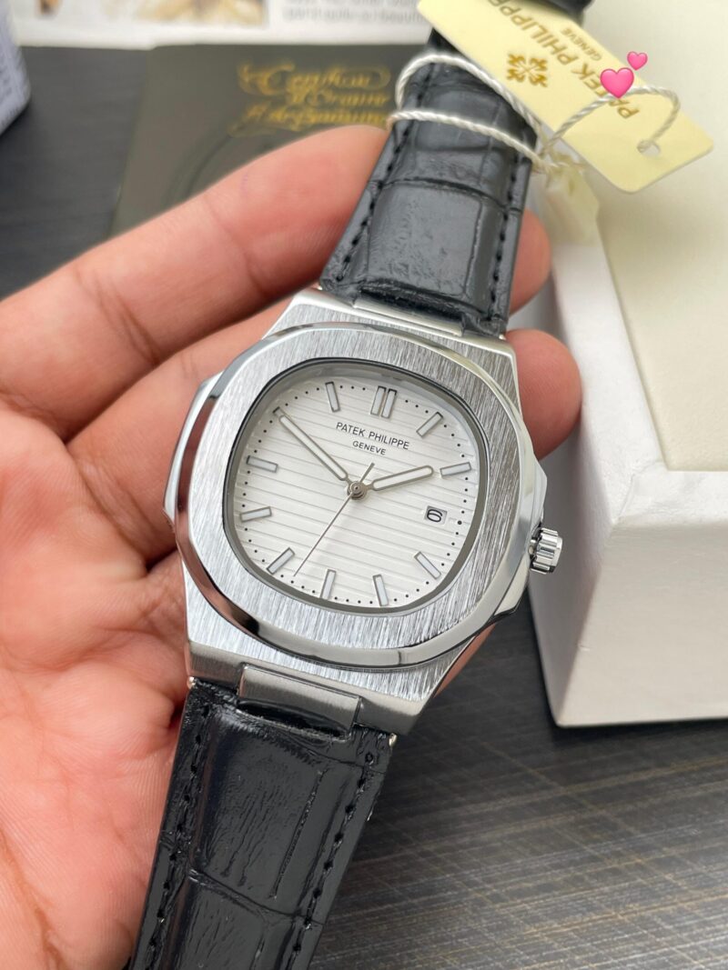 Patek Philippe Nautilus Leather (B-W)
